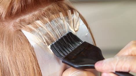 Saç Boyası İle Saçı Yıpranma ve Hasar Riski